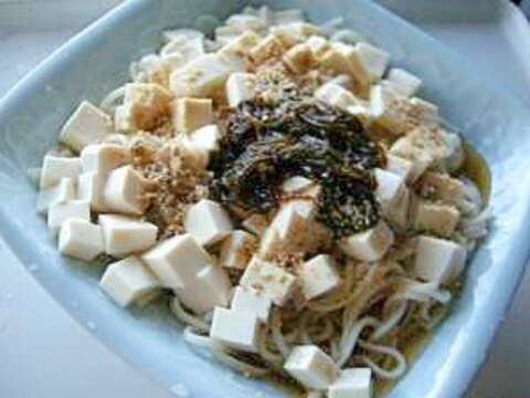 豆腐ともずくのさっぱりそうめん